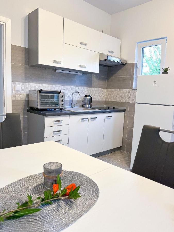 Apartments T&T Trogir Exterior photo