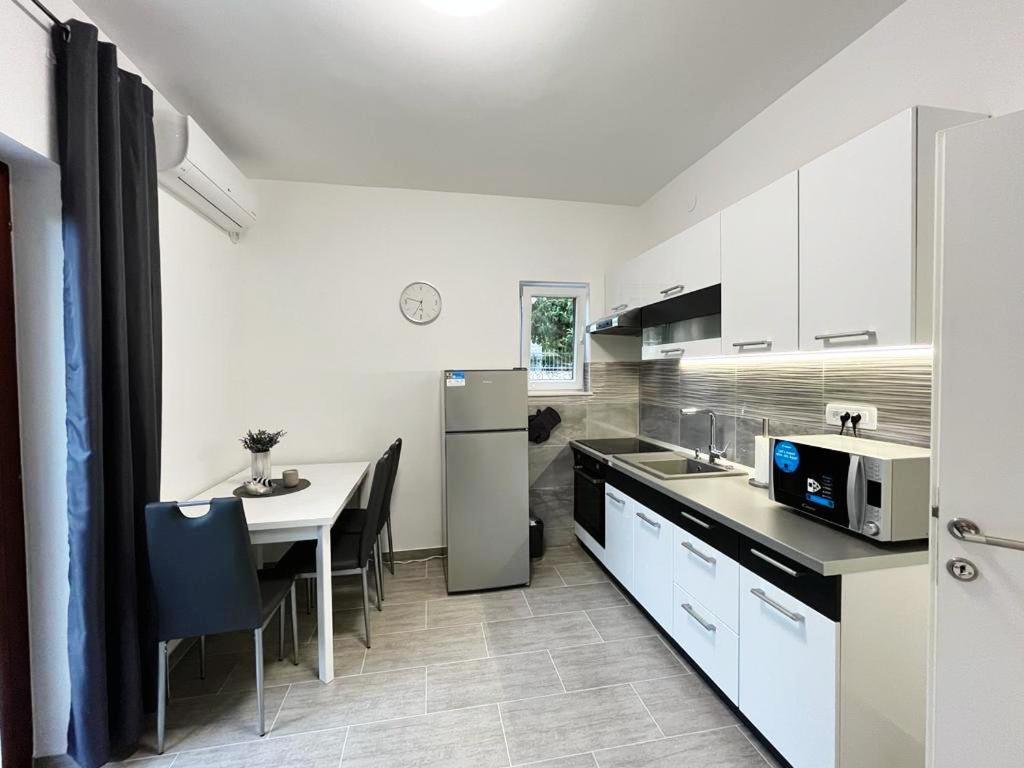 Apartments T&T Trogir Exterior photo